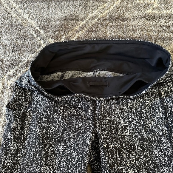 Lululemon Pace Rival Crop 22” Power Luxtreme Suited Jacquard Black White / Black - Picture 7 of 16